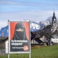 Switzerland referendum: Voters support ban on face coverings in public