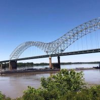Mississippi River traffic has resumed under damaged bridge