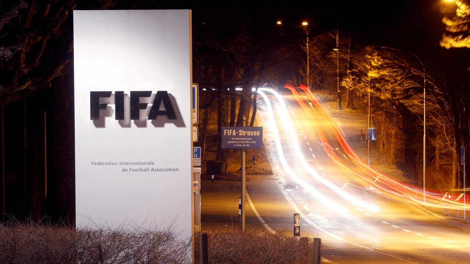 Fifa and Uefa suspend all Russian clubs and national teams due to the Ukraine crisis