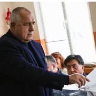Bulgaria faces difficult coalition discussions following fifth inconclusive election.