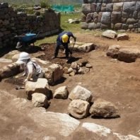 Peruvian archaeologists discover 500-year-old Inca ceremonial bath.