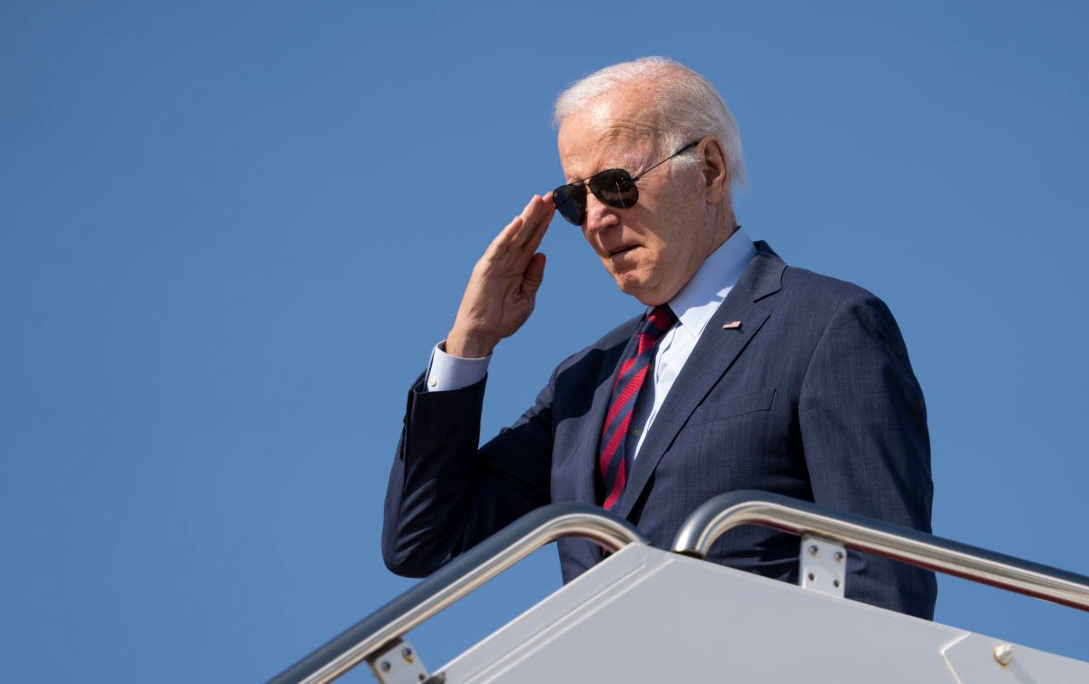 the-calm-man-in-the-capital:-biden-lets-others-spike-the-ball-but-notches-a-win