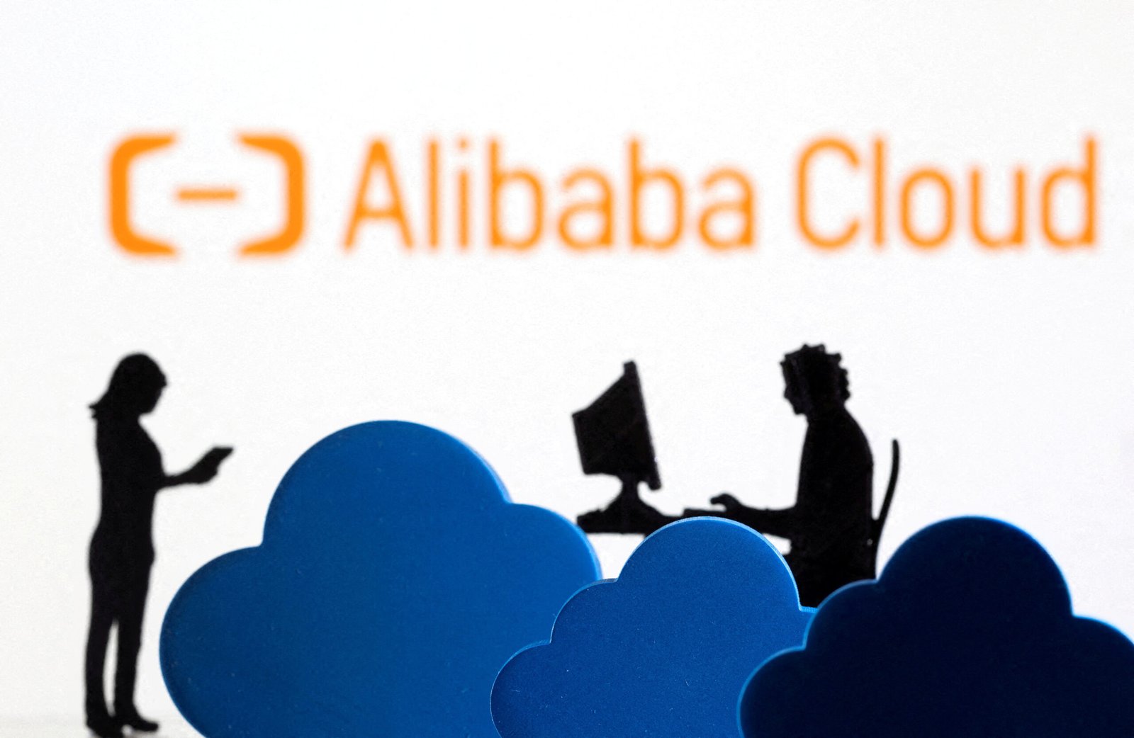 alibaba’s-cloud-unit-brings-meta’s-ai-model-llama-to-its-clients