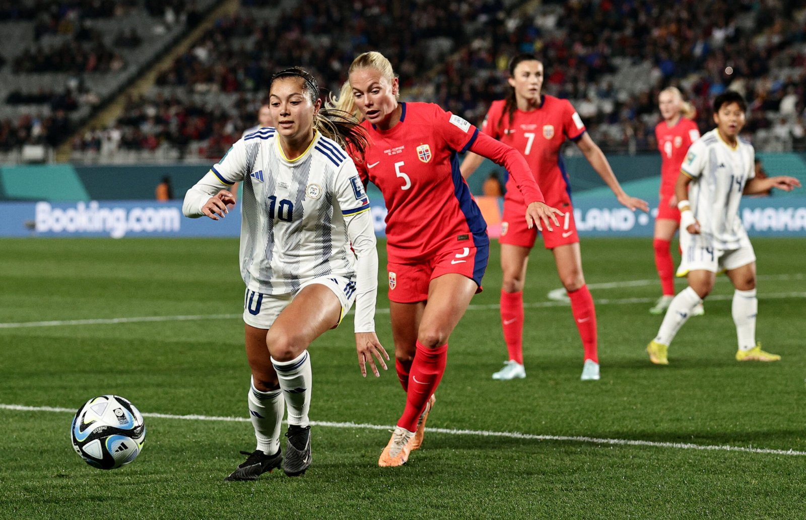 revived-norway-reach-women’s-world-cup-knockout-stage-with-6-0-win