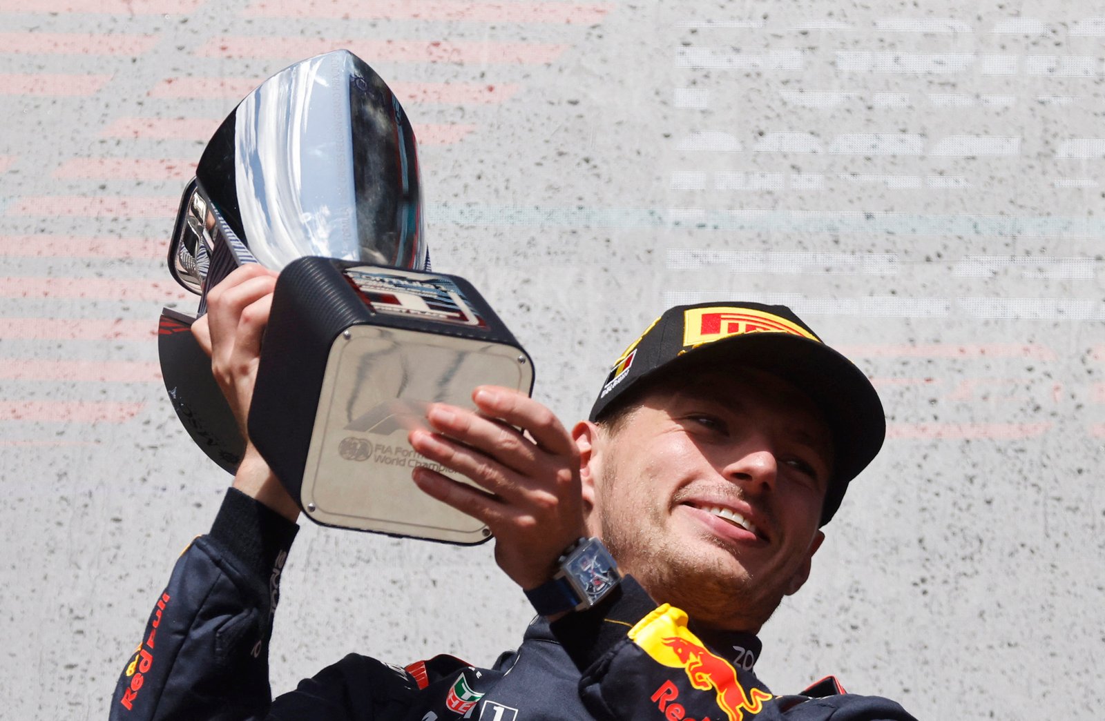 verstappen-wins-at-spa-in-crushing-eighth-in-a-row