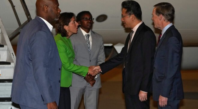 us-commerce-chief-seeks-trade,-tourism-boost-in-china-talks