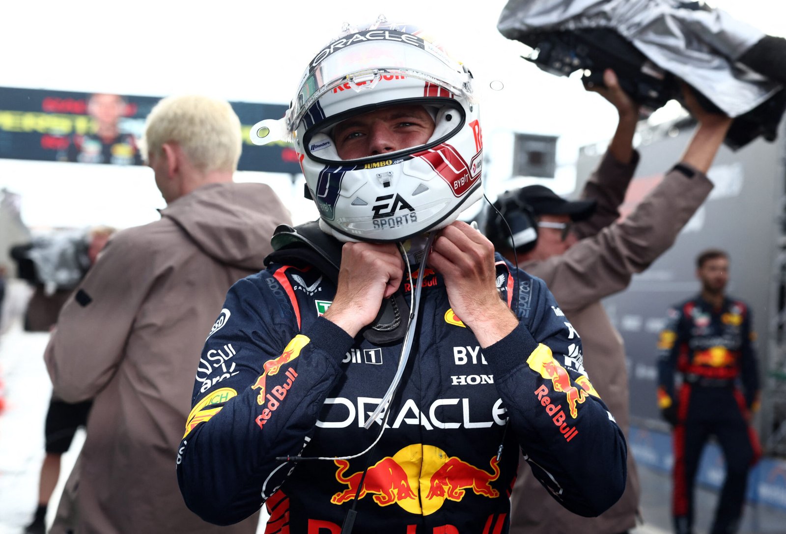 verstappen-beats-the-rain-for-record-equalling-ninth-win-in-a-row