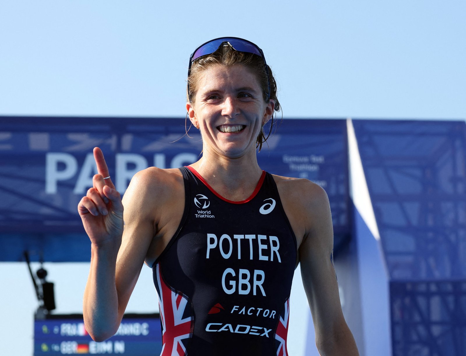 triathlon-britain’s-potter-wins-world-title-after-brilliant-run