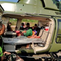 rescuers-struggle-to-find-nepal-quake-survivors-as-deaths-reach-157